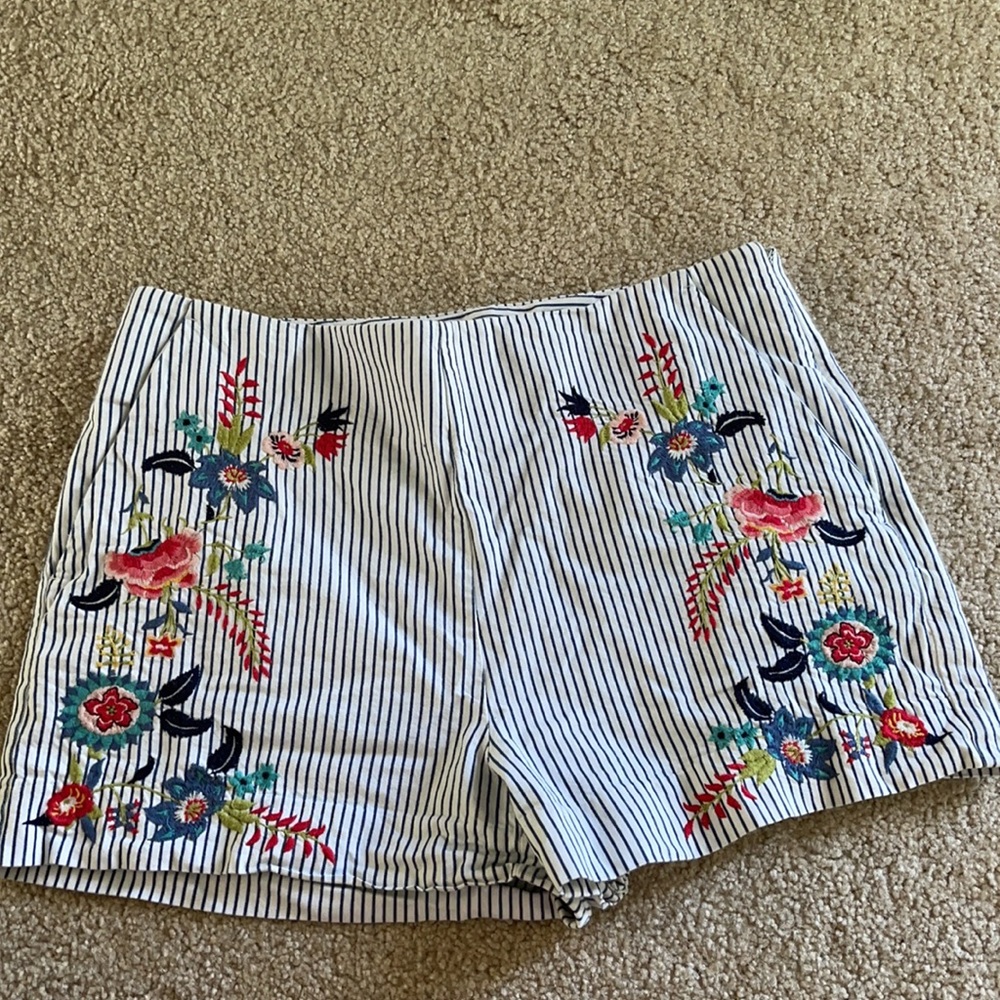Floral stripe high waist loft shorts